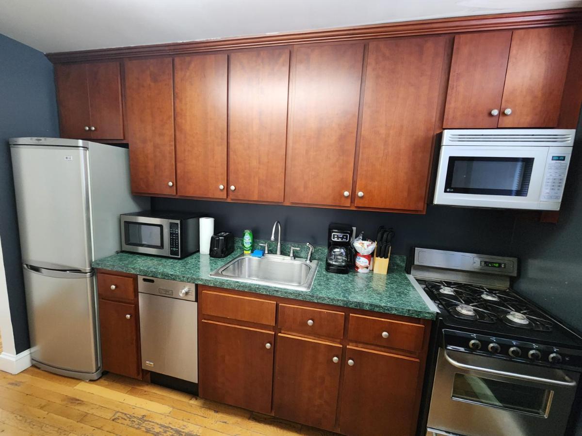 Spacious 3 Bedroom Apartment Mins To Nyc! Union City Exteriör bild
